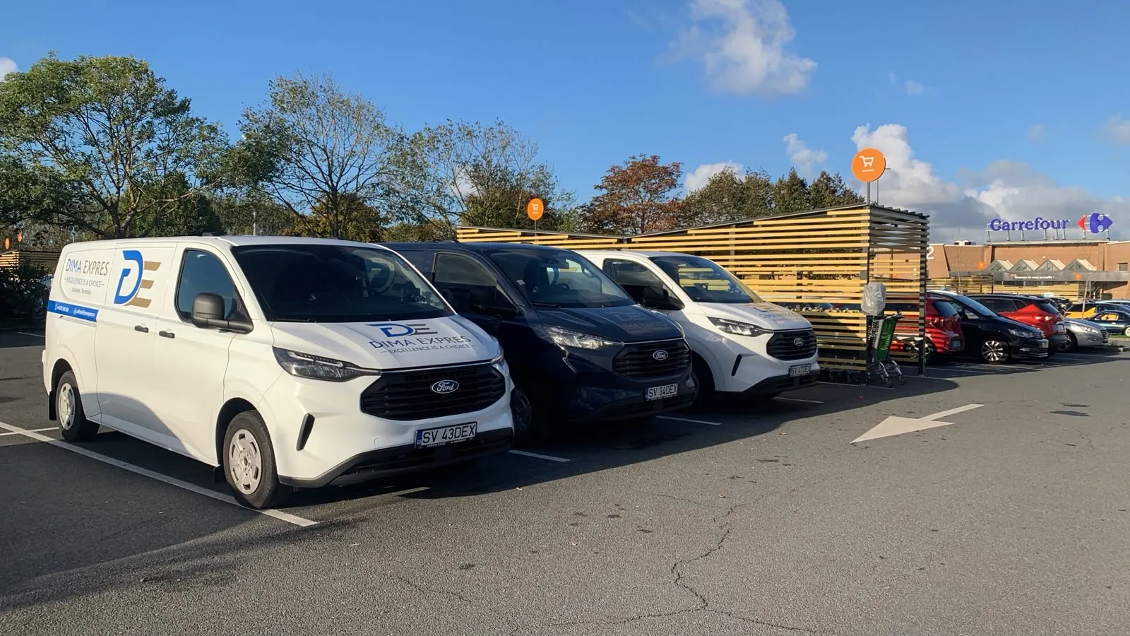 Dima Expres vans lined up