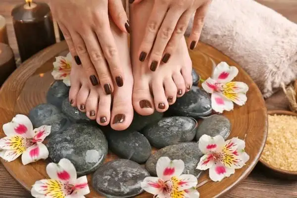 Nail extension set by Kiki Nails and Lashes
