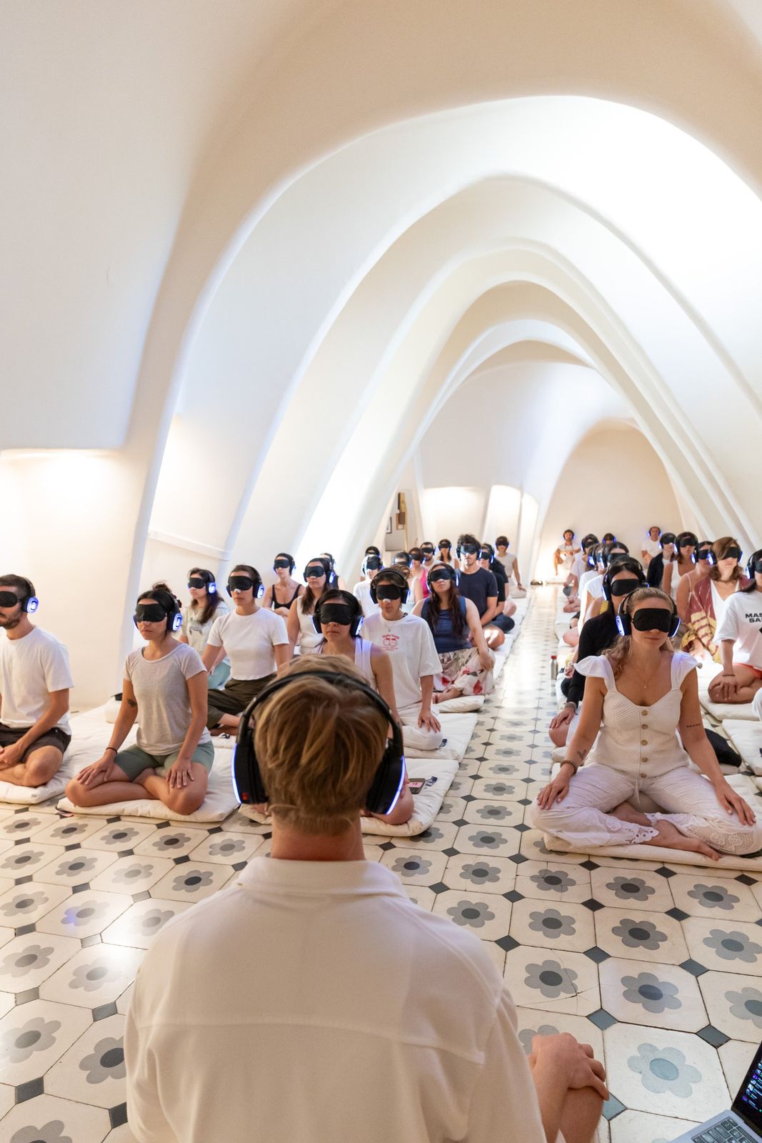 A Breaze Breathwork session at Casa Batlló, Barcelona