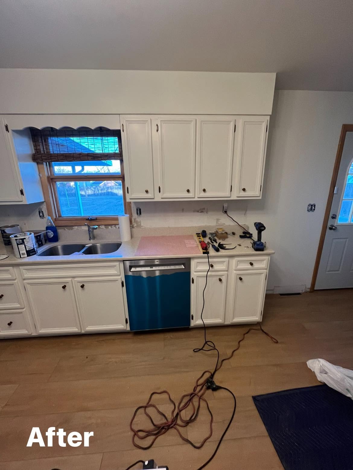 Kitchen cabinet refresh by Heritage Paint Works