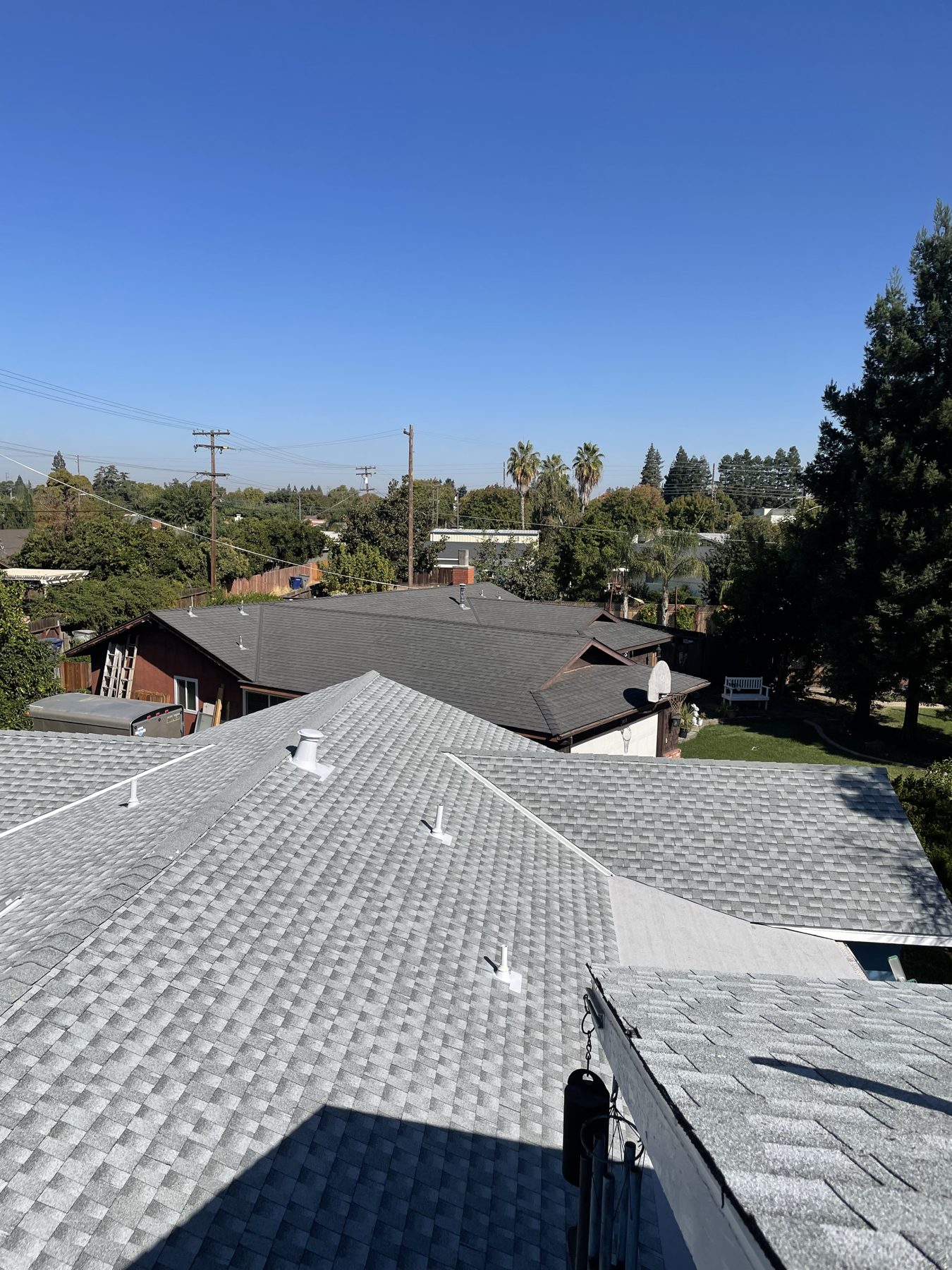 Finished gray shingle roof