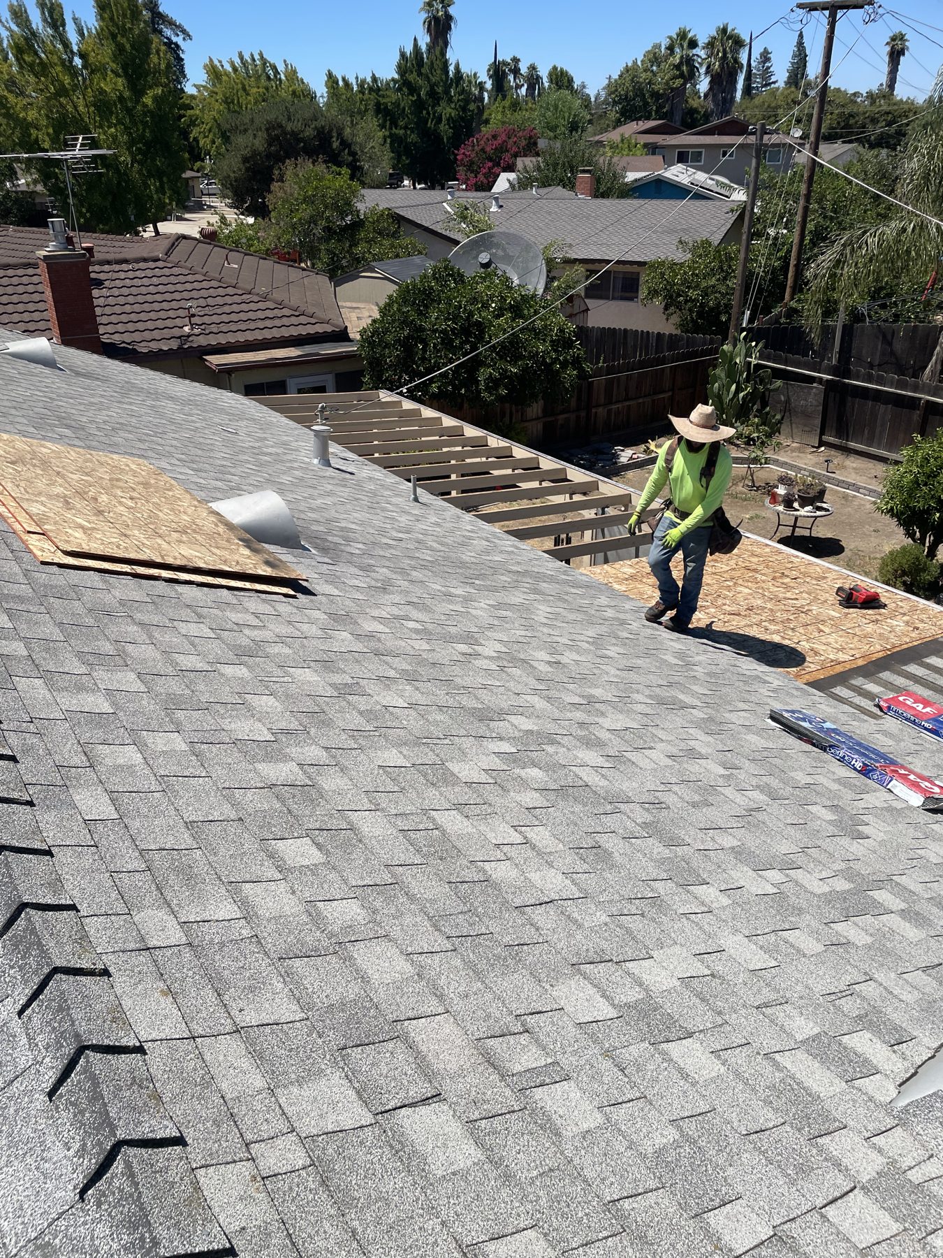 GAF Timberline install with Legend crew