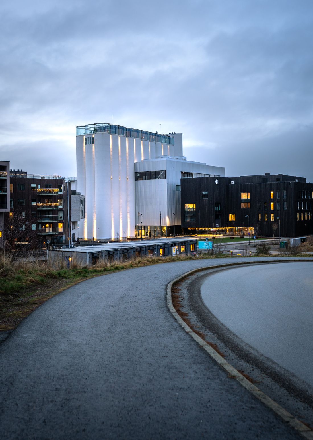 Modern architectural photography at dusk