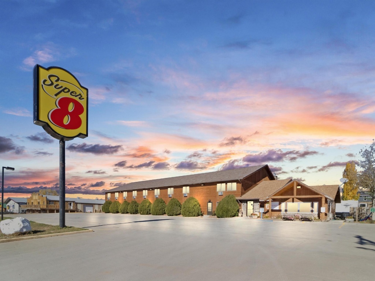 Super 8 by Wyndham Dubois