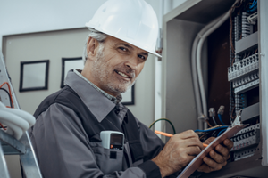 Commercial Electrician