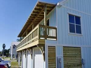 {{ custom_values.service_4 }} in {{custom_values.area_5})