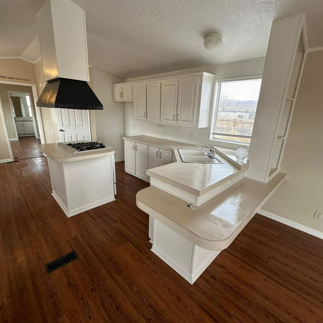 Move-in and move-out house cleaning in Winnipeg