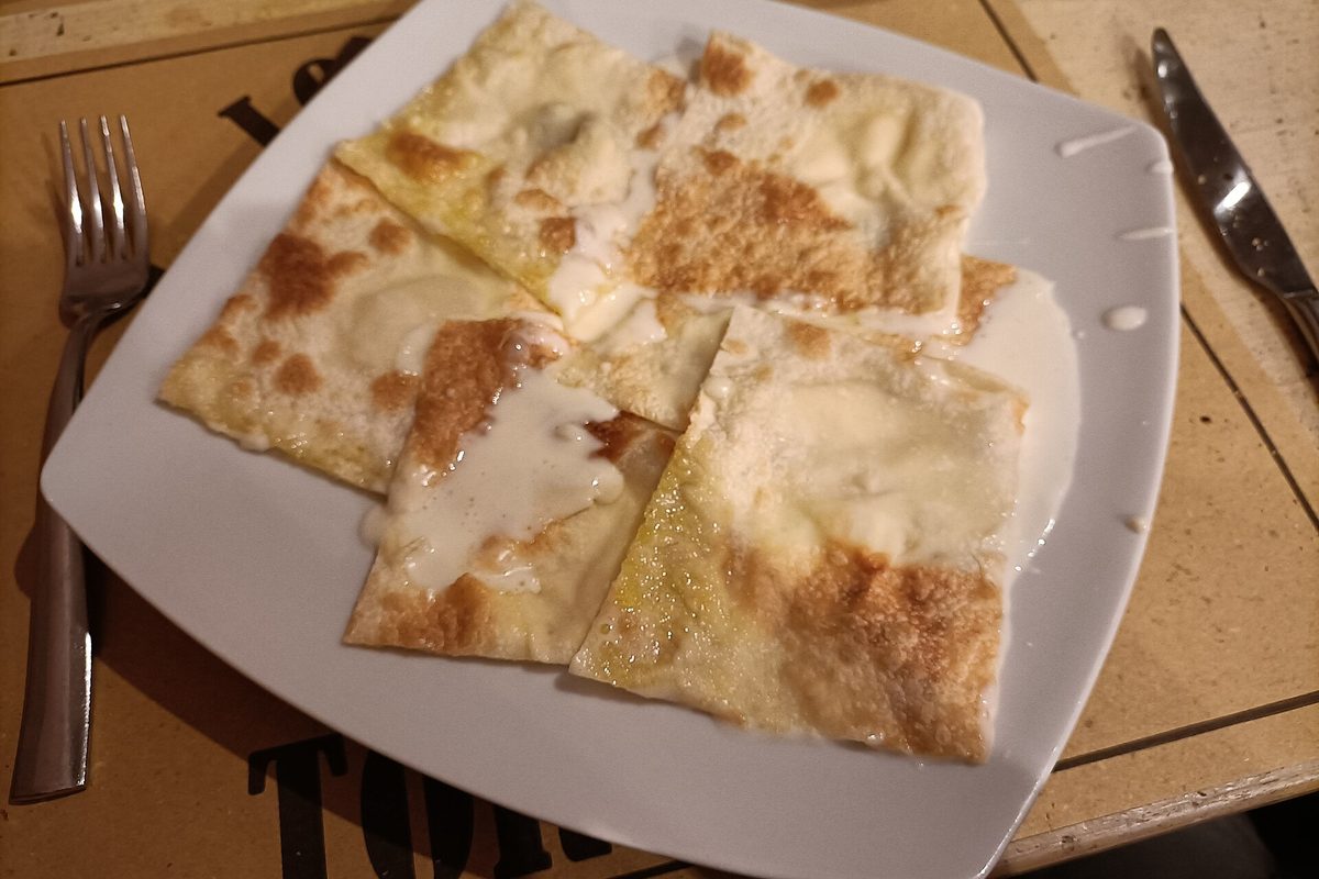 Focaccia col formaggio di Recco IGP