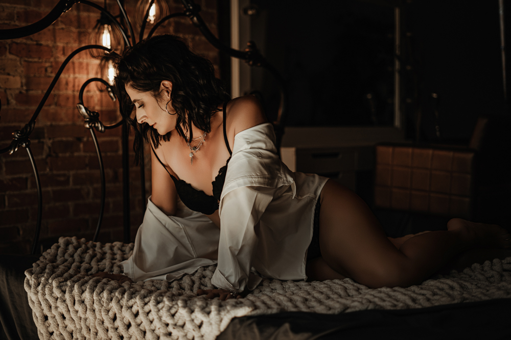 Boudoir photo, Dallas studio