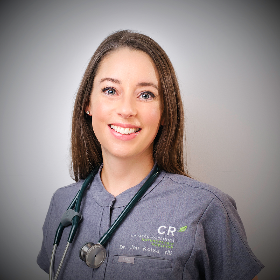 Portrait of Dr. Jen Korsa, ND.