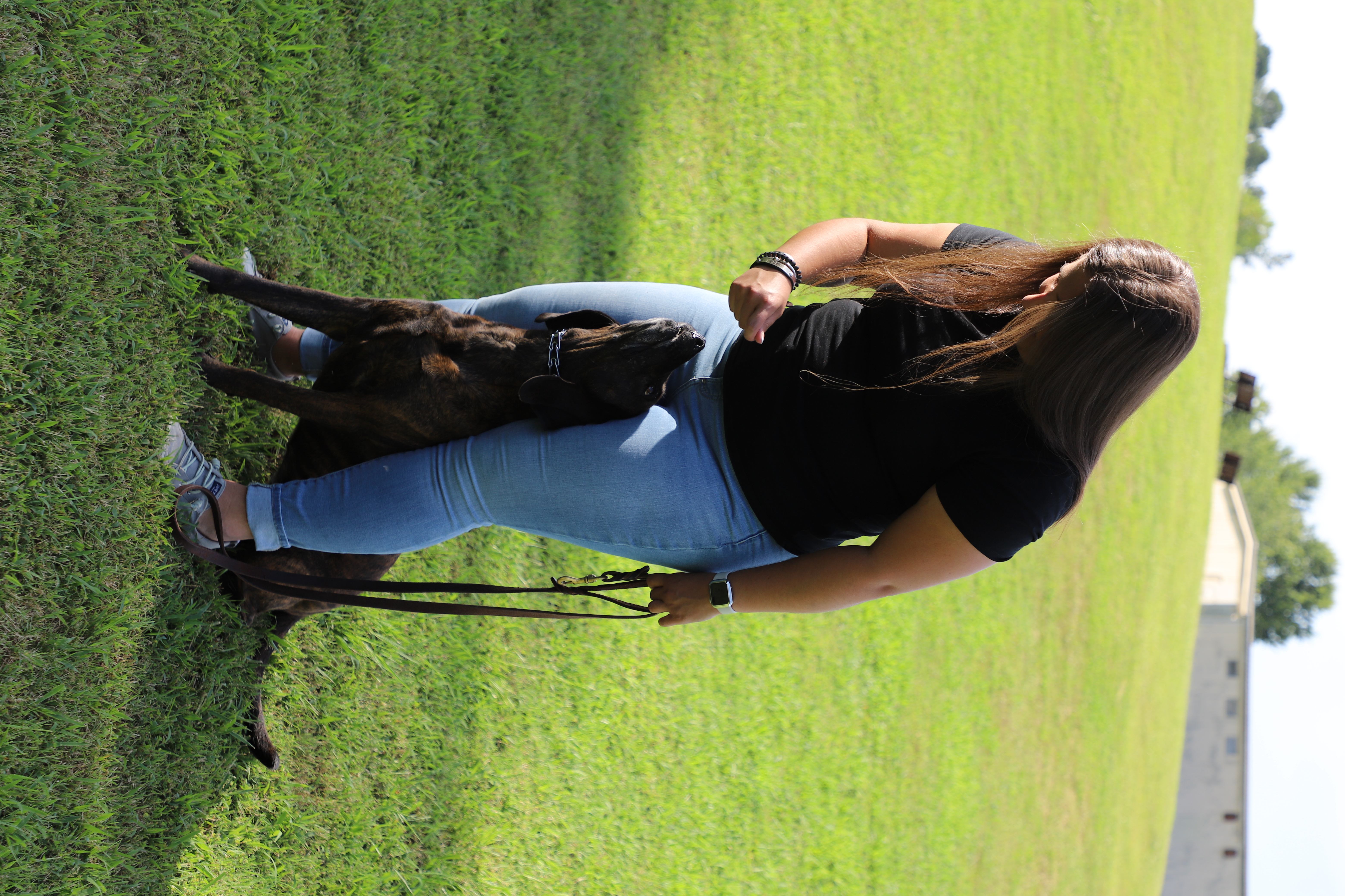 Maddie Powers training a dog
