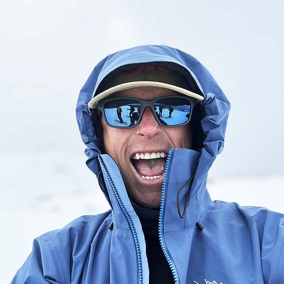 Wild Winter Immersion alpine terrain