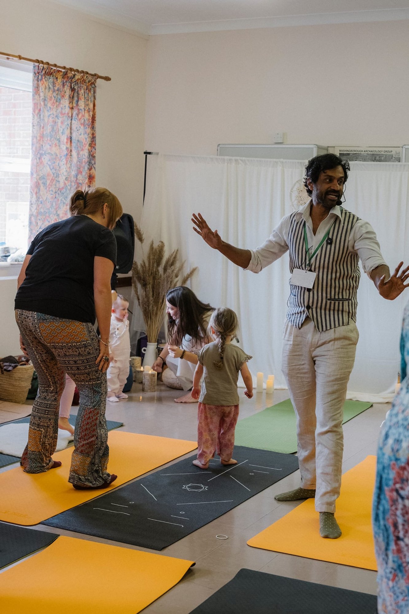 Neel guiding a children&rsquo;s movement session