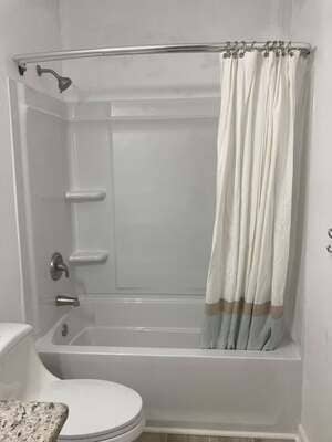 {{ custom_values.service_2 }} in {{custom_values.area_2})