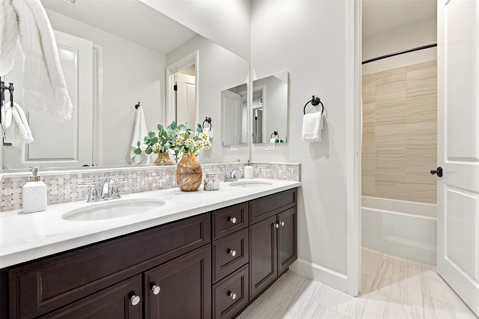 Dual vanity bathroom