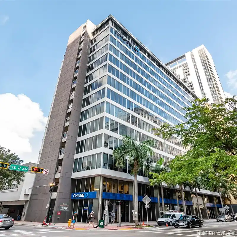 ICONIC Workspaces Downtown Miami