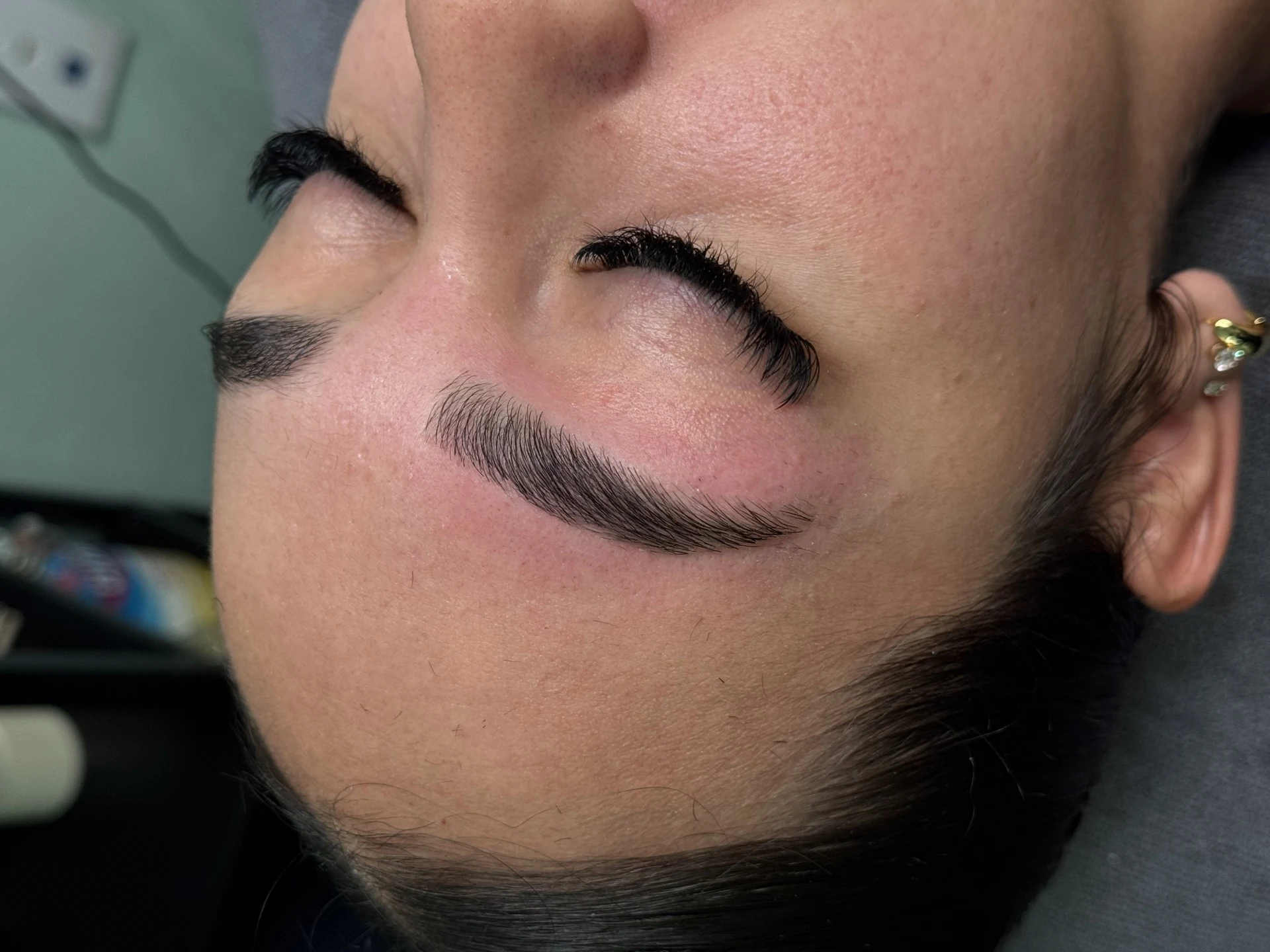Brow services, shaped eyebrow closeup