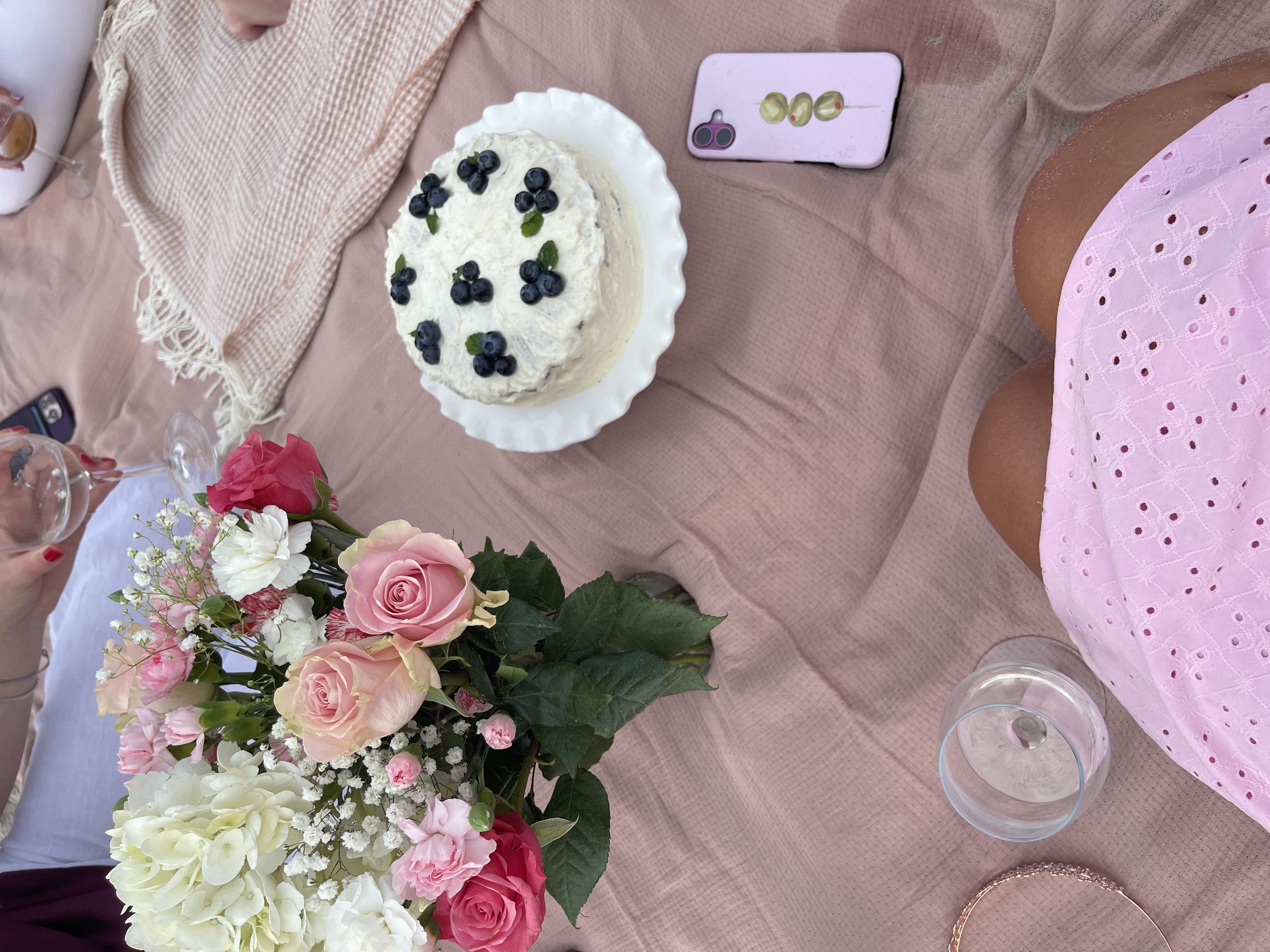 Flowers and cake