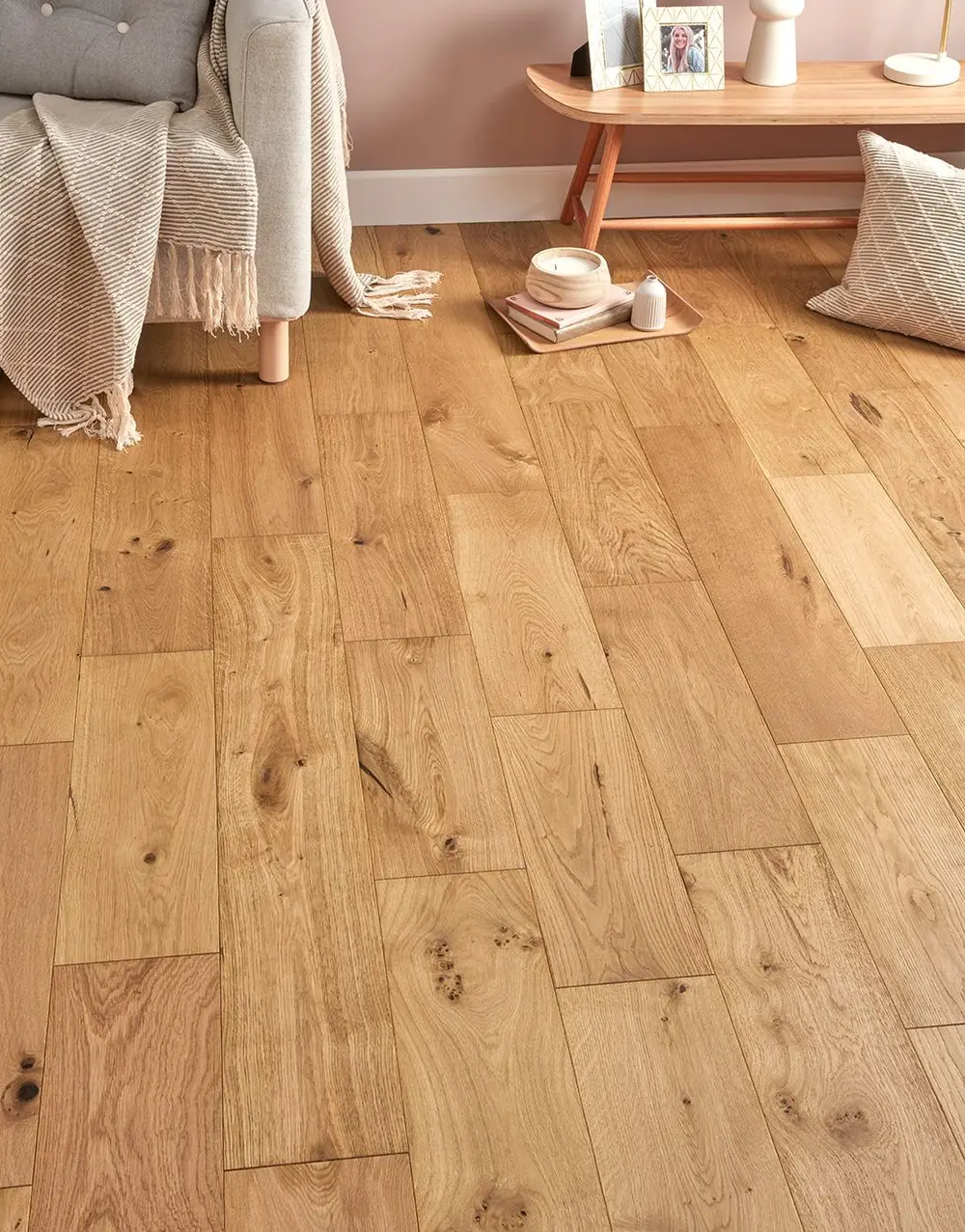 Stunning hardwood flooring installation in Darien IL with rich tones, seamless planks, and contemporary decor.