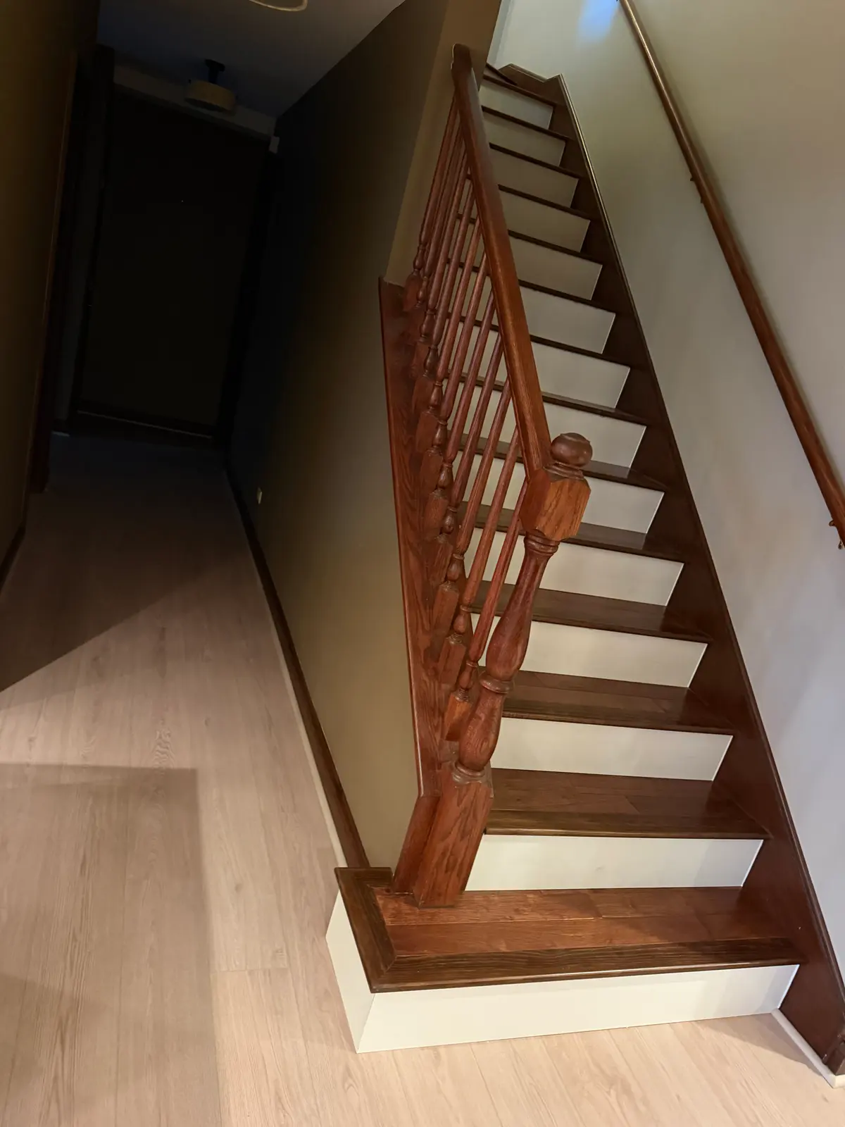 Flooring options showcased in a home interior in Jacksonville, FL.