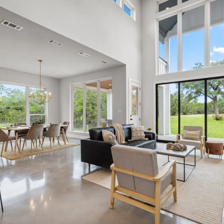 Home remodeling project in Austin, TX featuring a stylish living room with modern decor and elegant furnishings