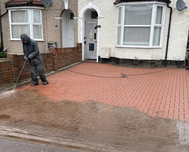 romford driveway patio jet wash
