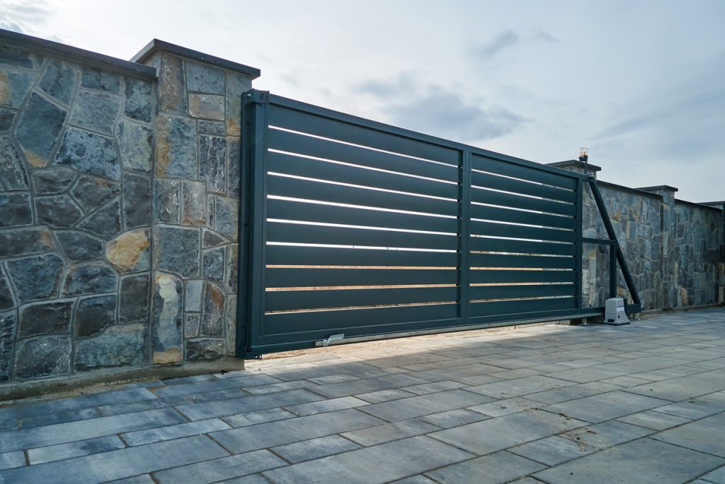 automatic gate installation