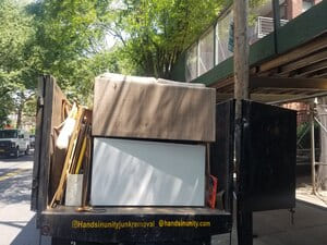 {{ custom_values.service_3 }} in {{custom_values.area_3})