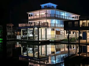 {{ custom_values.service_3 }} in {{custom_values.area_3})