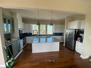 {{ custom_values.service_3 }} in {{custom_values.area_3})