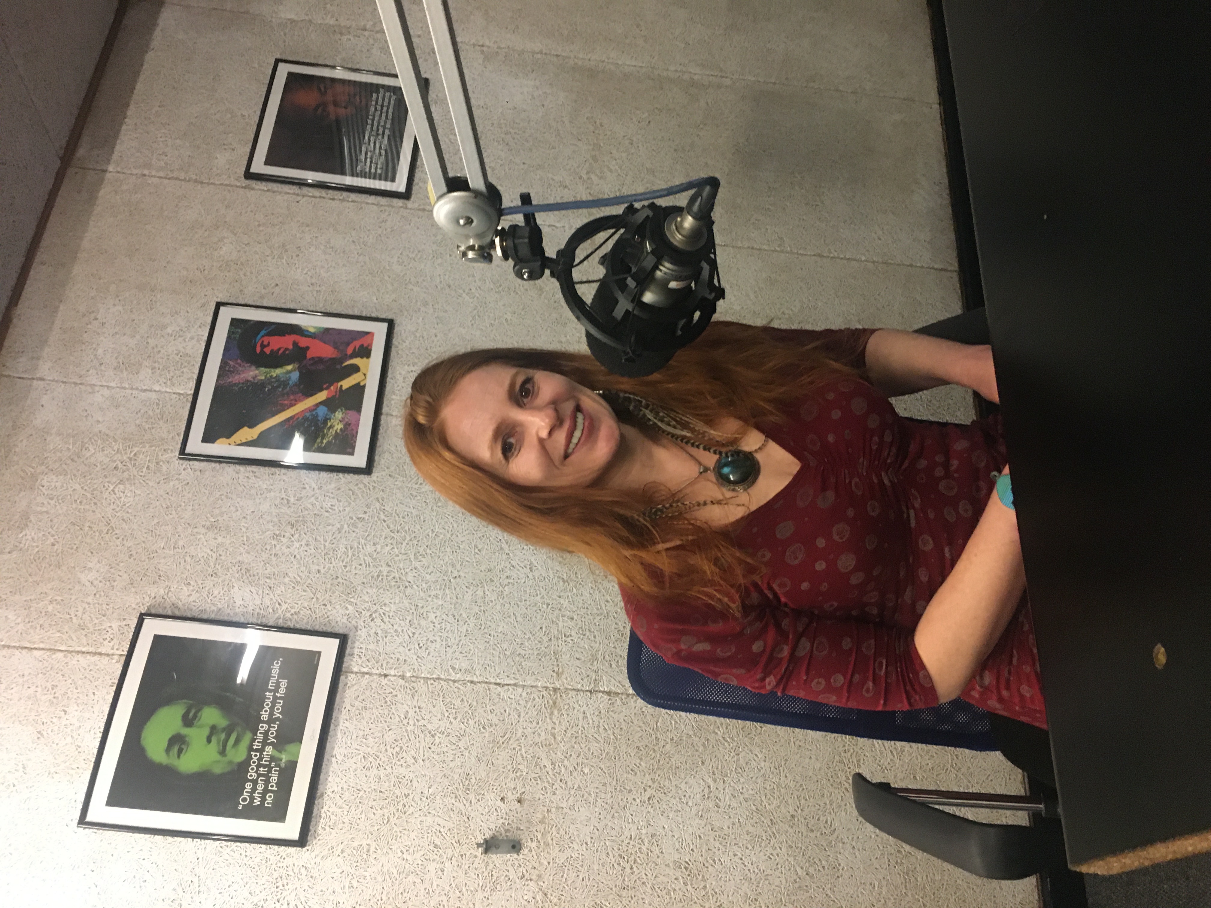 Nunaisi Ma in a radio studio