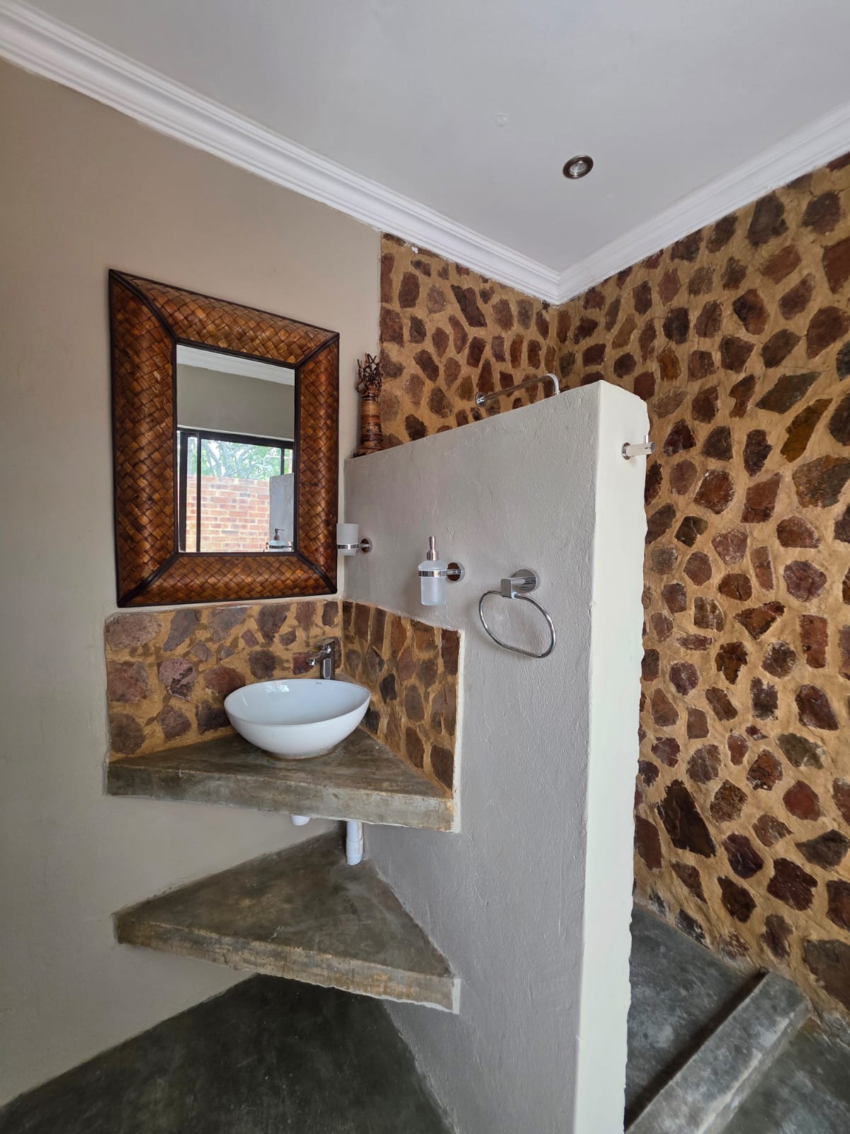 Fish Eagle deluxe villa