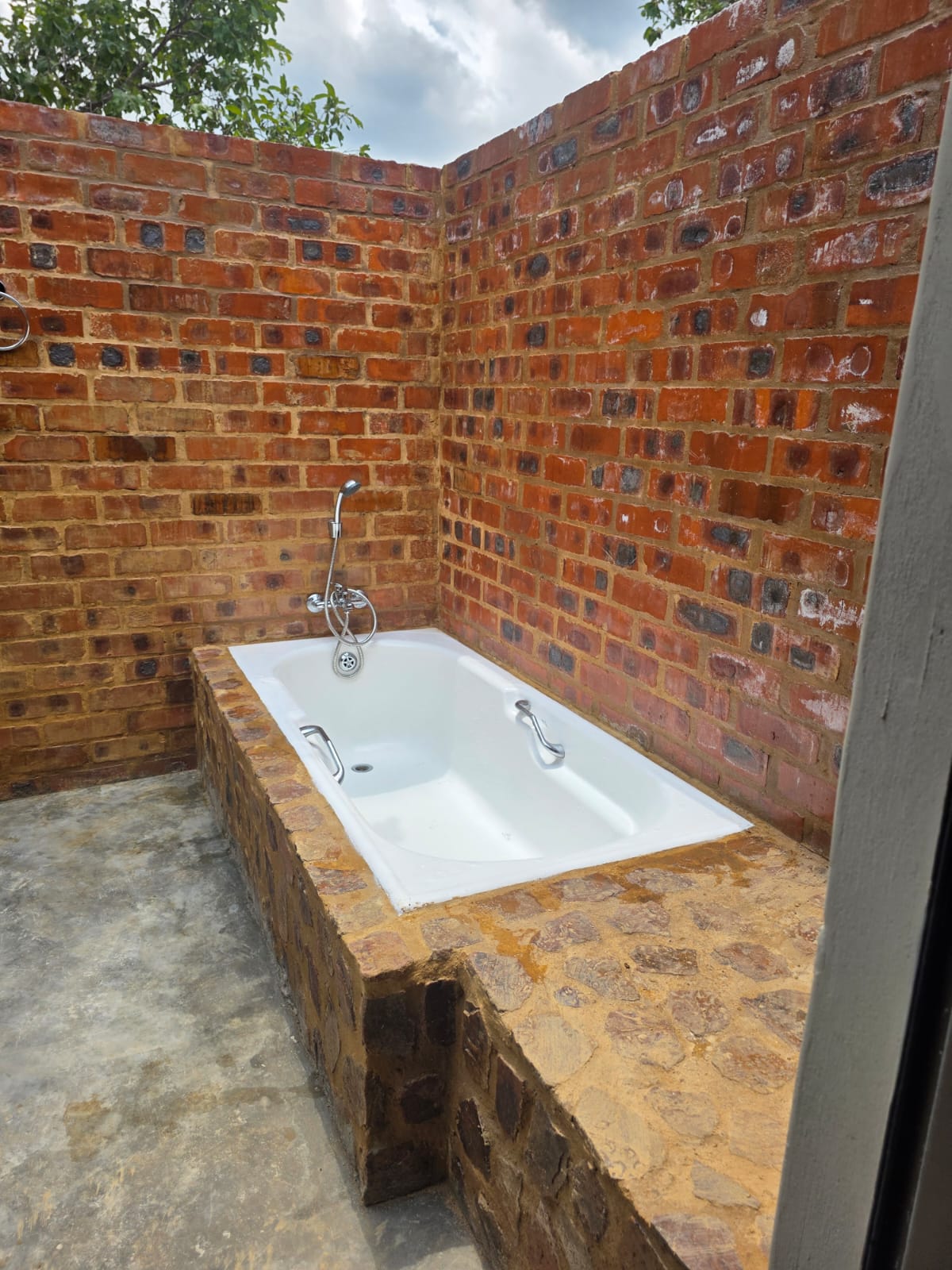 Fish Eagle deluxe villa
