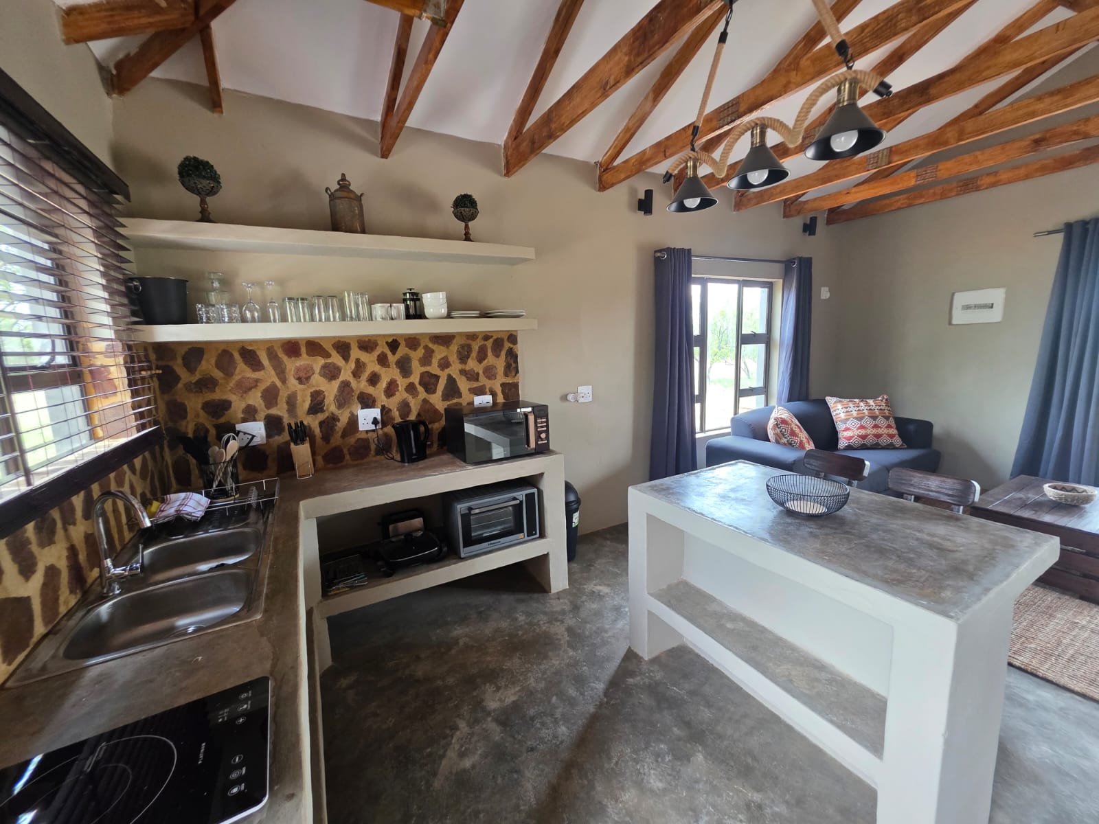 Fish Eagle deluxe villa