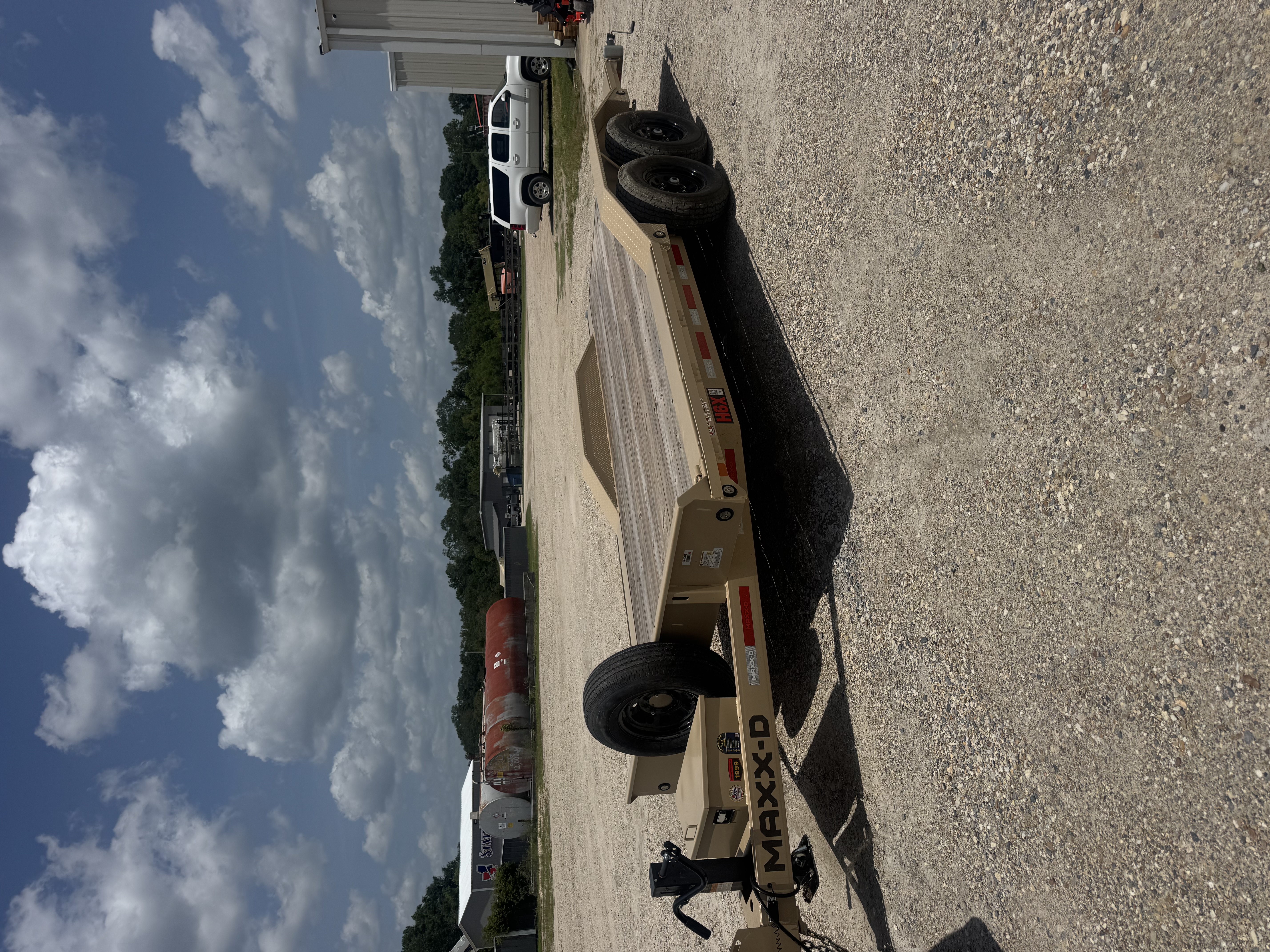 Drive Over Fender car hauler trailer rental in Lafayette, LA