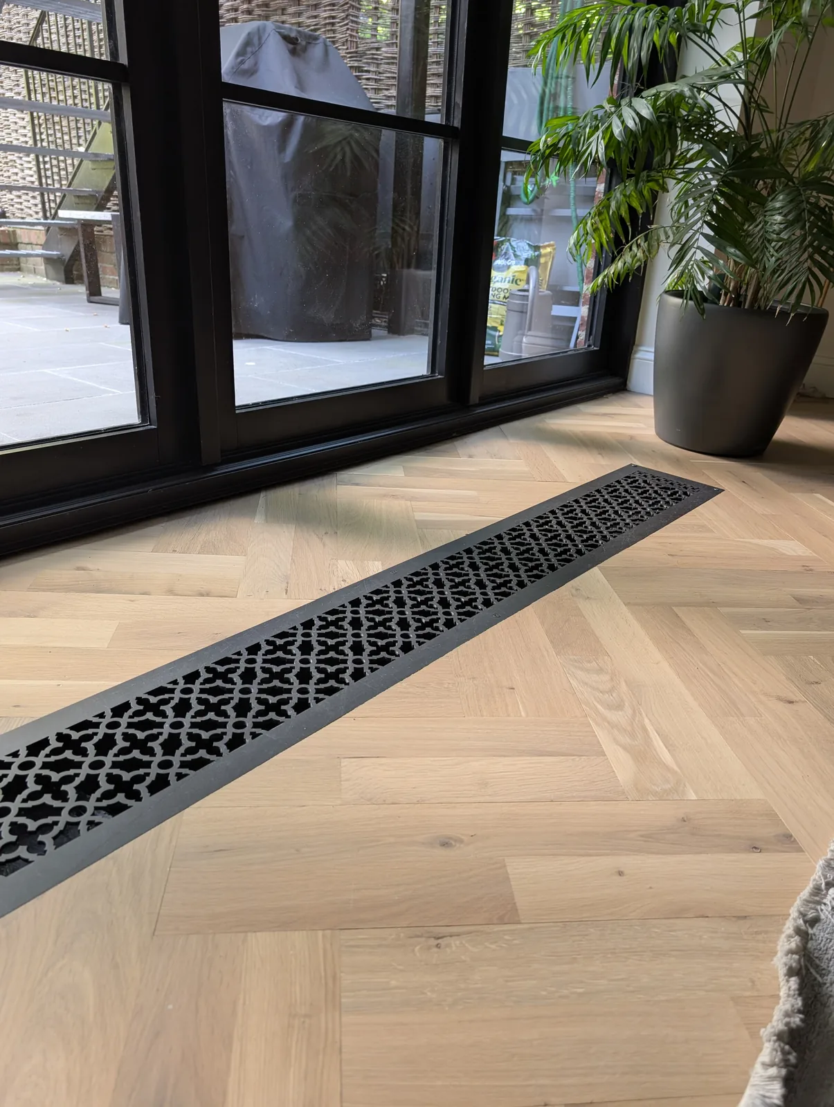 Custom linear floor vent in a high-end Monmouth County, NJ home