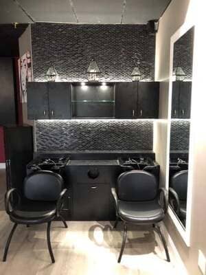 {{ custom_values.service_3 }} in {{custom_values.area_3})