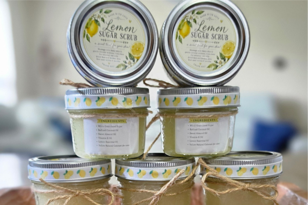 Homemade sugar scrub for Sunday Swap Homemade sugar scrub for Sunday Swap