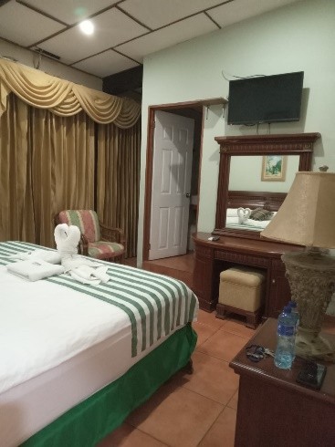 Suite Matrimonial con cama King para escapadas románticas