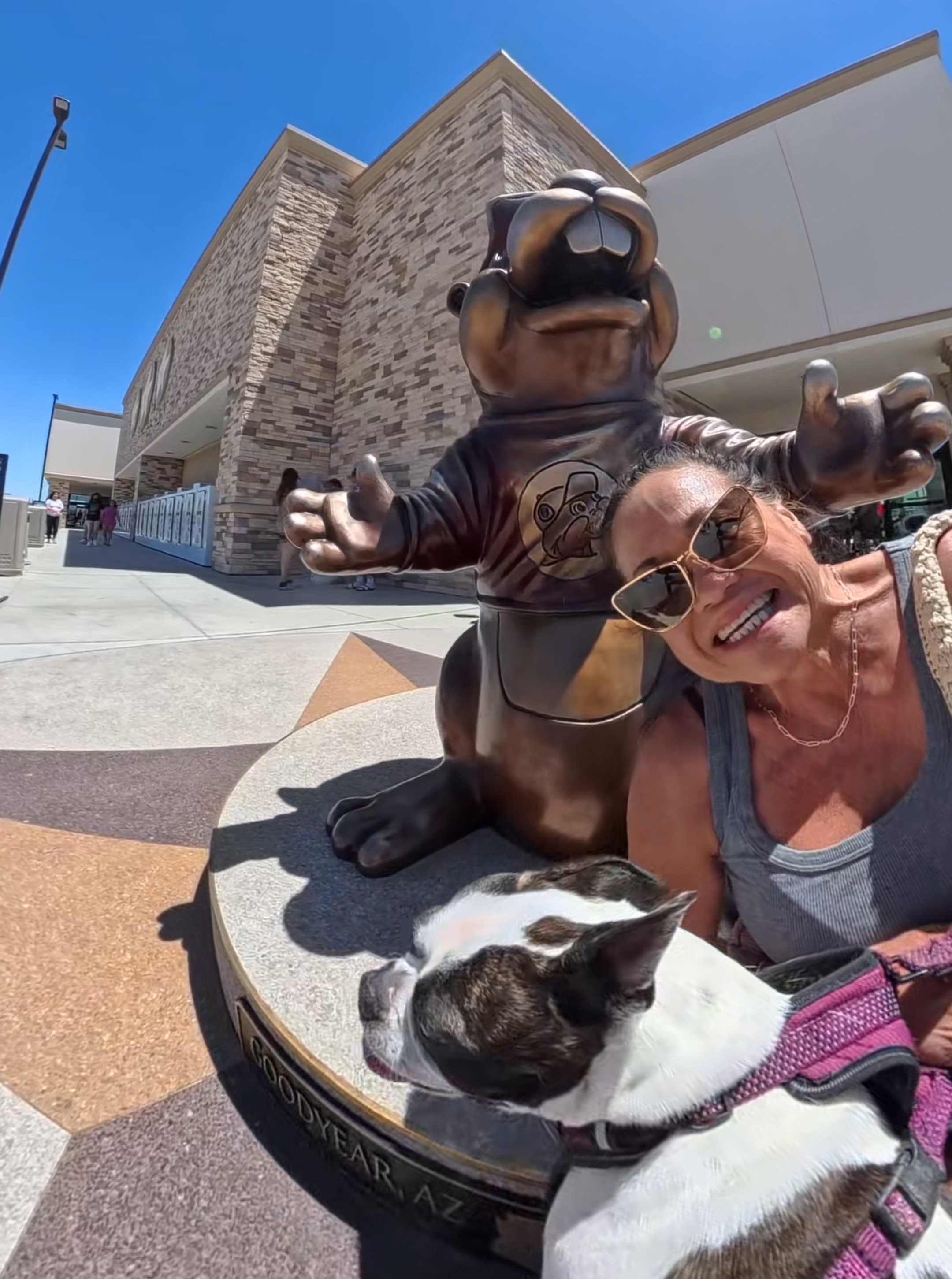 Gypsy and me at the Buc-ee's beaver statue, Goodyear AZ
