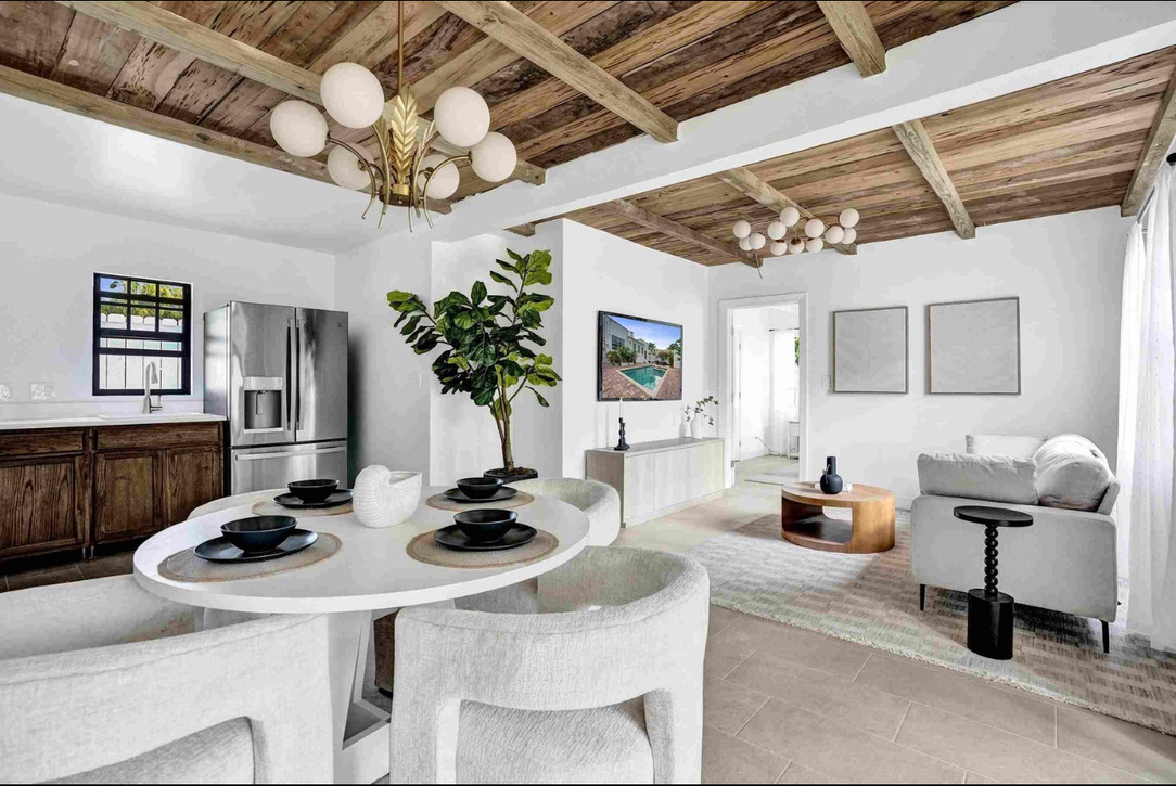 Urbania Decor interior staging