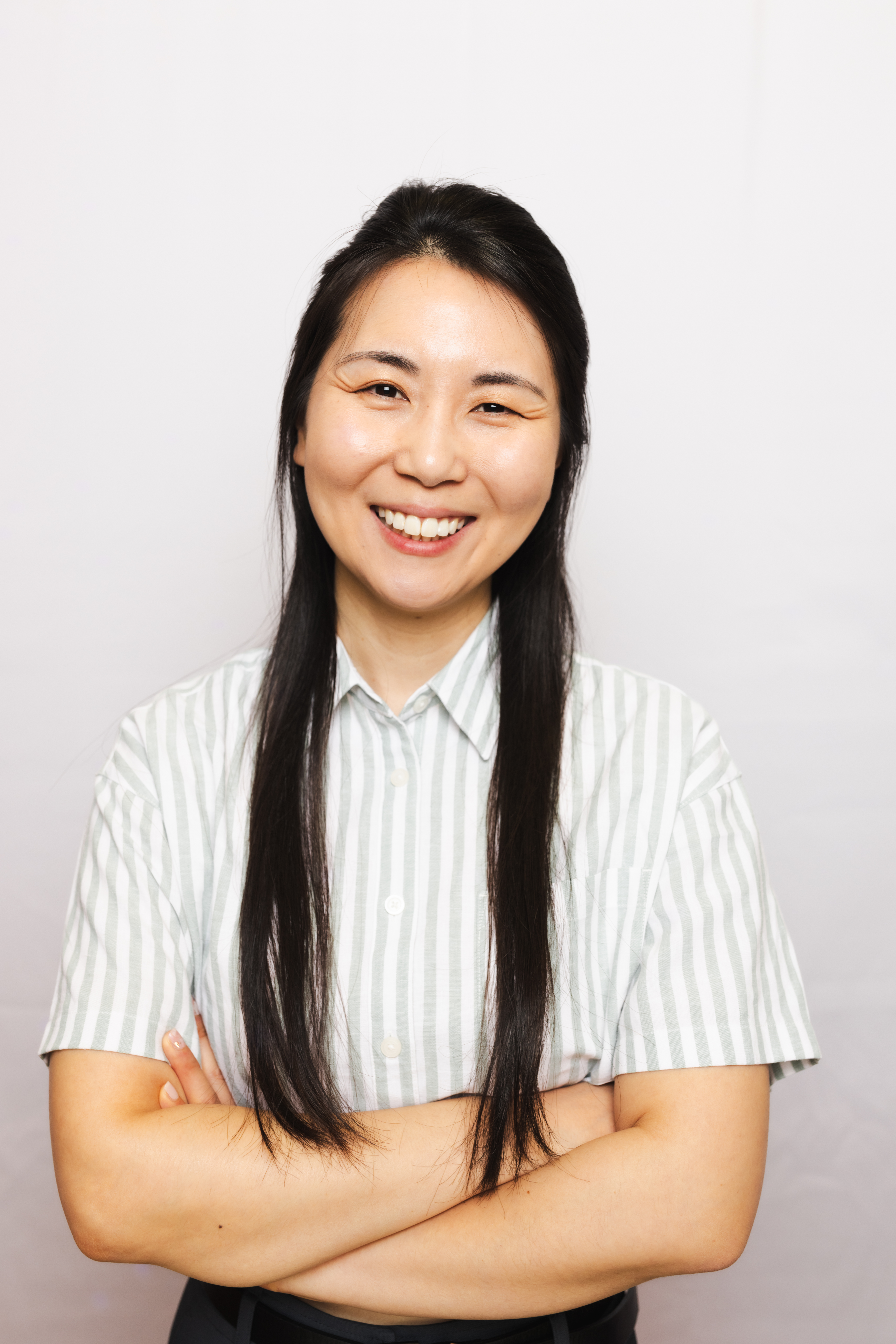 Soo Jin Lee