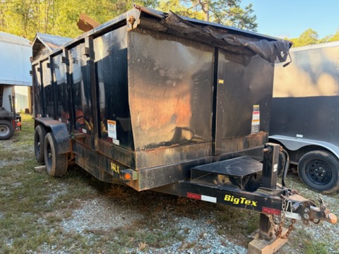 Dump Trailer rental from Rapido Trailers in Durham, NC