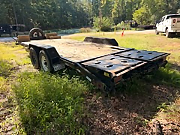 Flatbed Equipment Trailer rental in Durham, NC