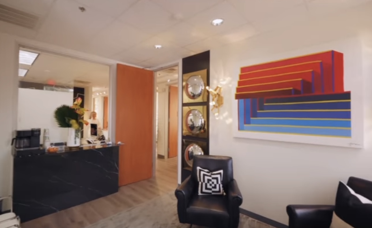 Dr. Stan Plastic Surgery Team