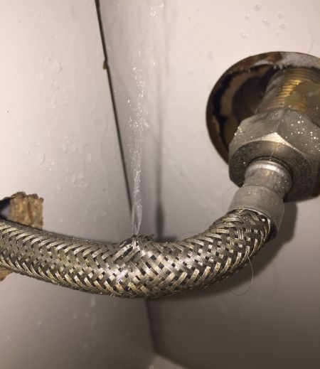 image of a leaking flexi hose image of a leaking flexi hose