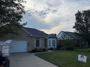 {{ custom_values.service_1 }} in {{custom_values.area_2})