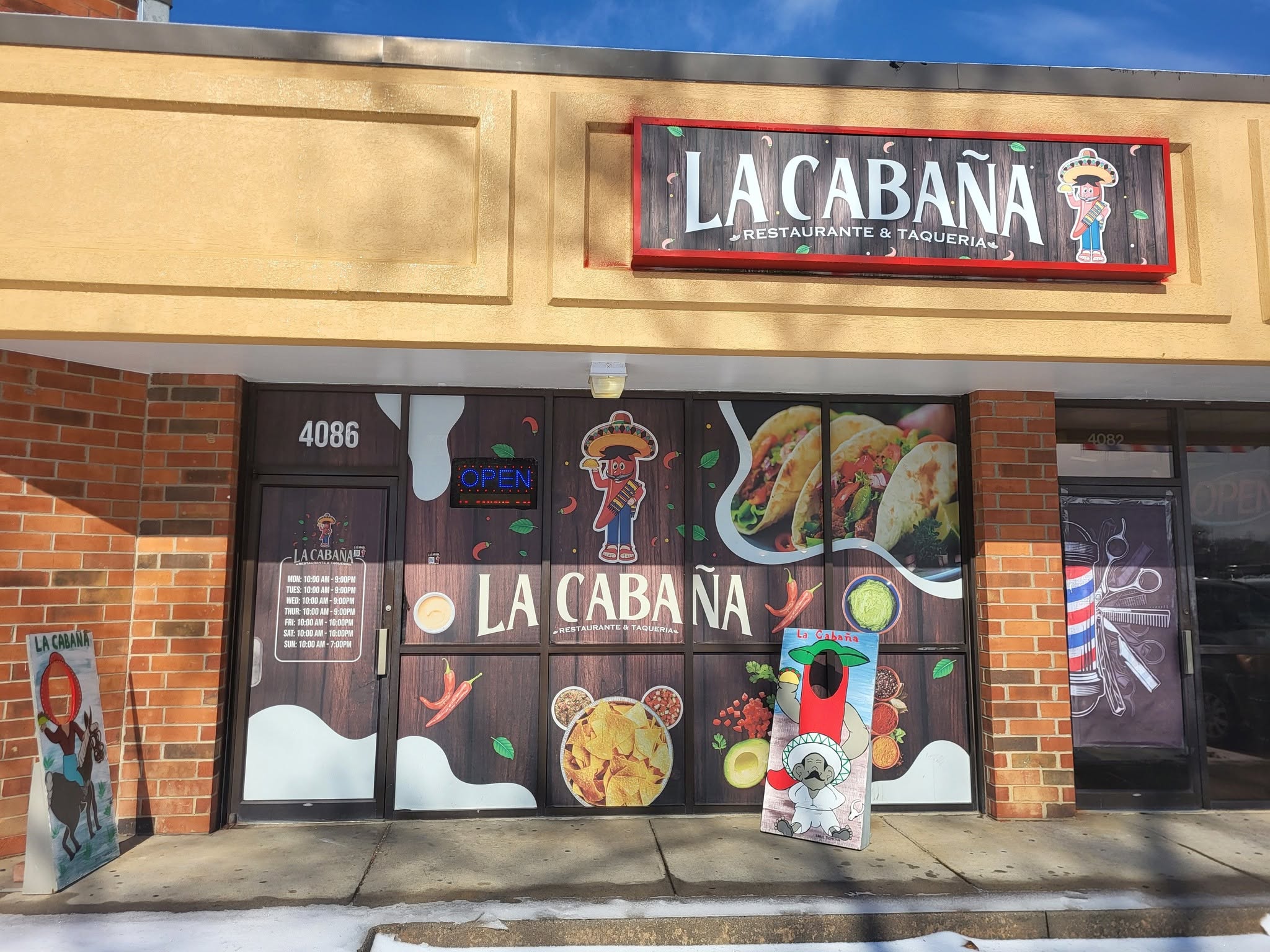 La Cabaña Restaurante y Taquería storefront