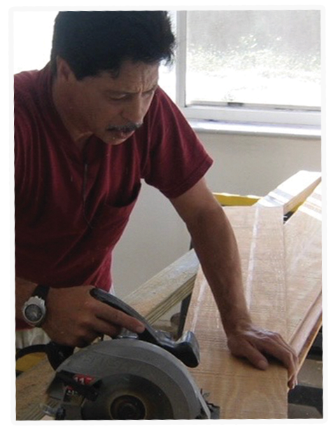 Ricardo's cousin, a third-generation contractor