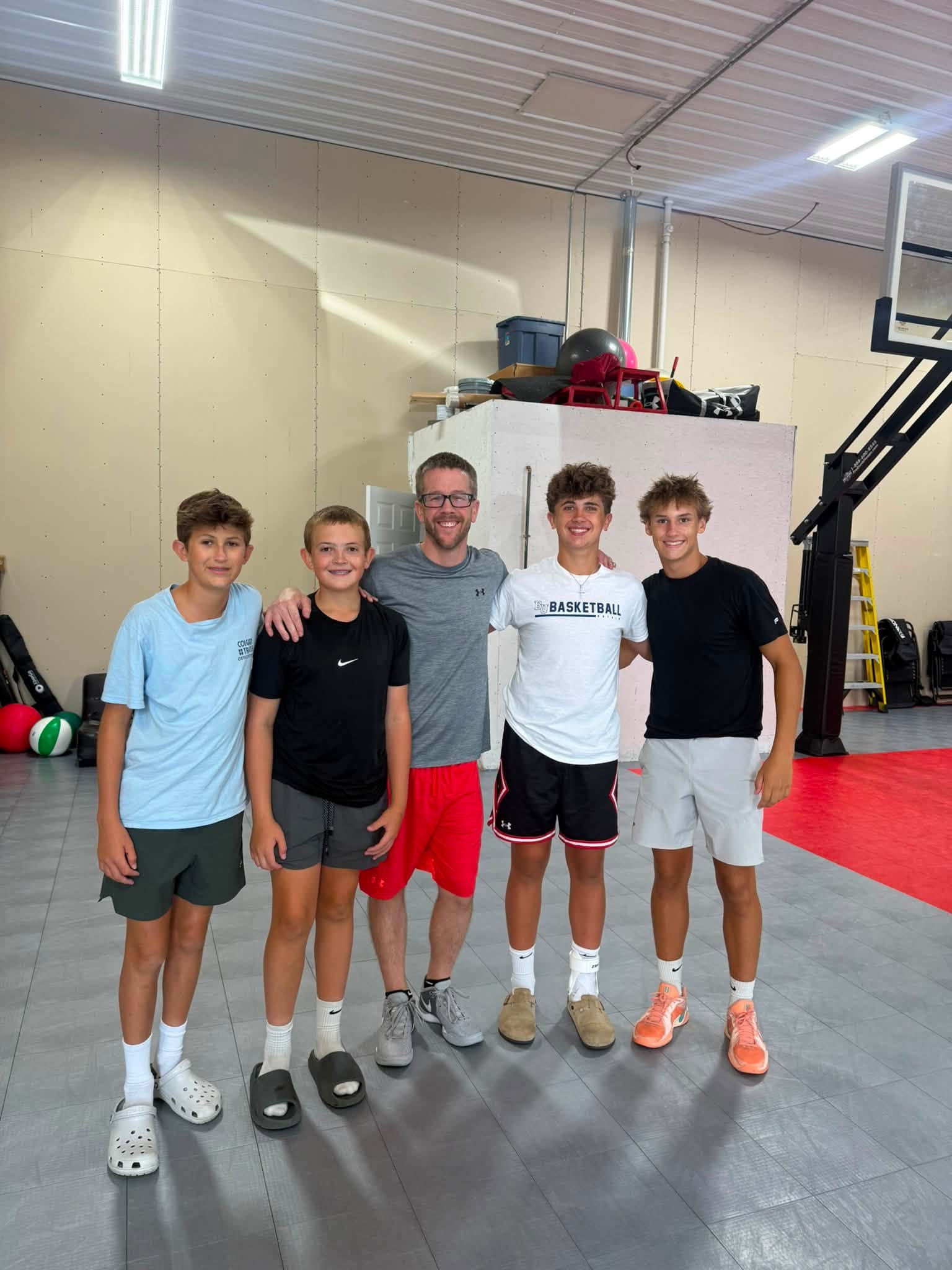Hested Hoops decision-making basketball drills with defender pressure in Minnesota